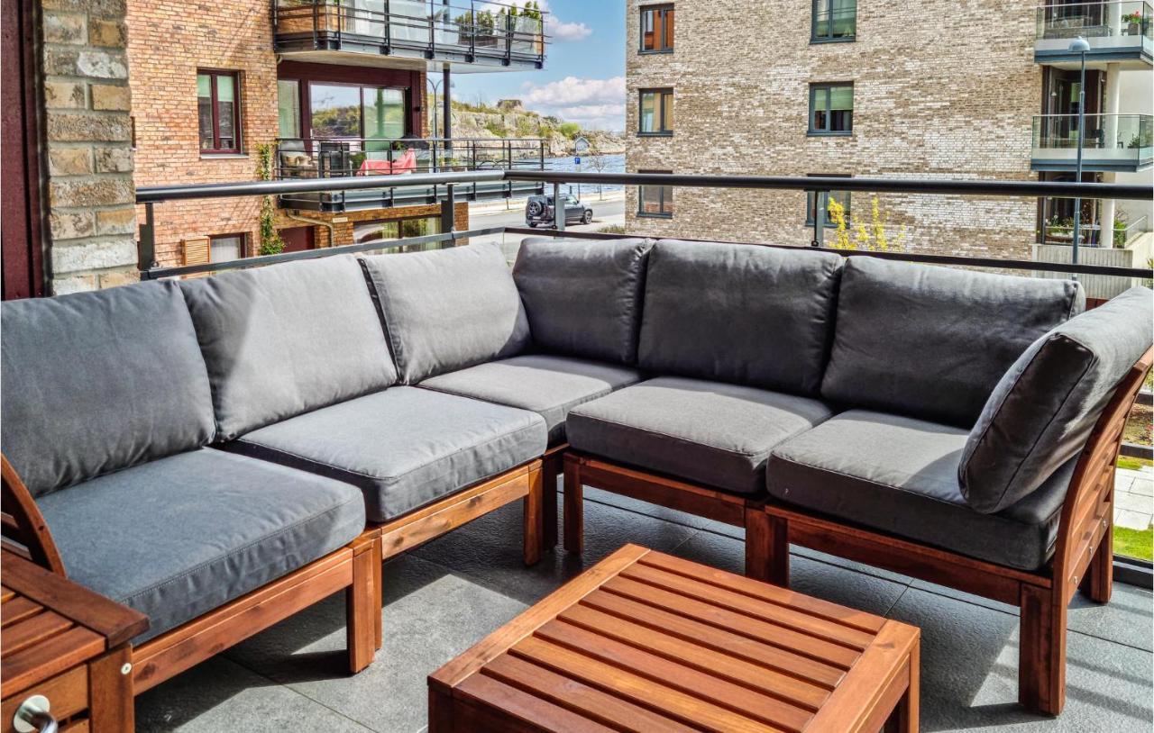 Awesome Apartment In Kristiansand With Wifi Экстерьер фото